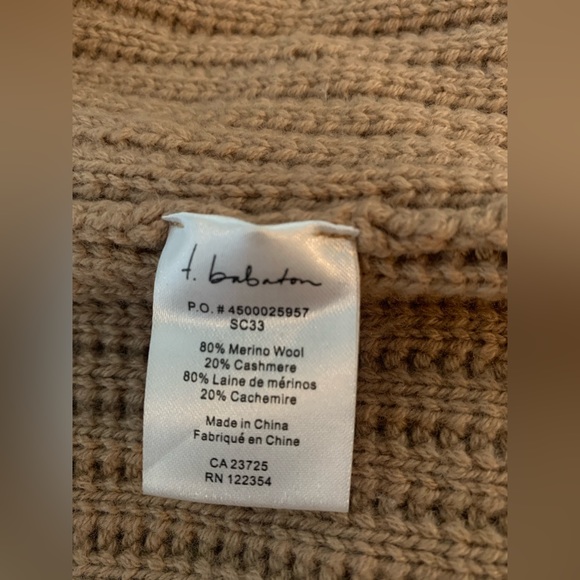 ARITZIA Babaton Cashmere Knit Sweater XXS. Wool & Cashmere blend - Picture 6 of 7
